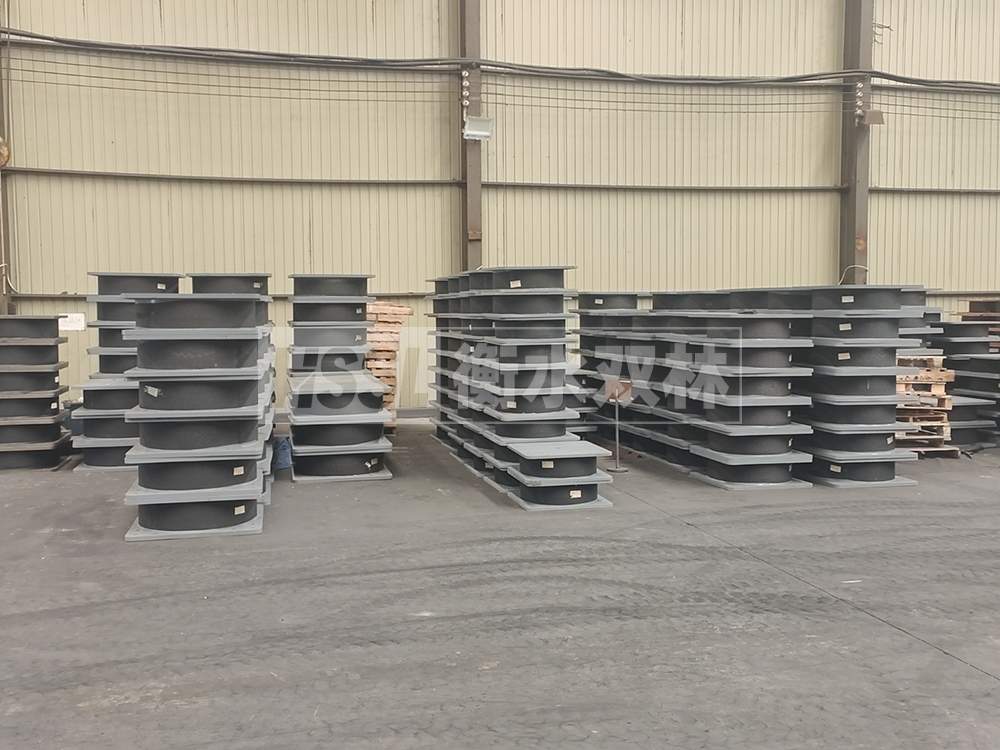 天然橡膠隔震支座（LNR）