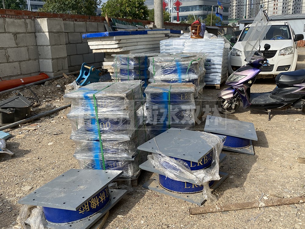 J4Q鉛芯橡膠隔震支座廠家